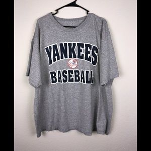 Vintage Yankees baseball t shirt